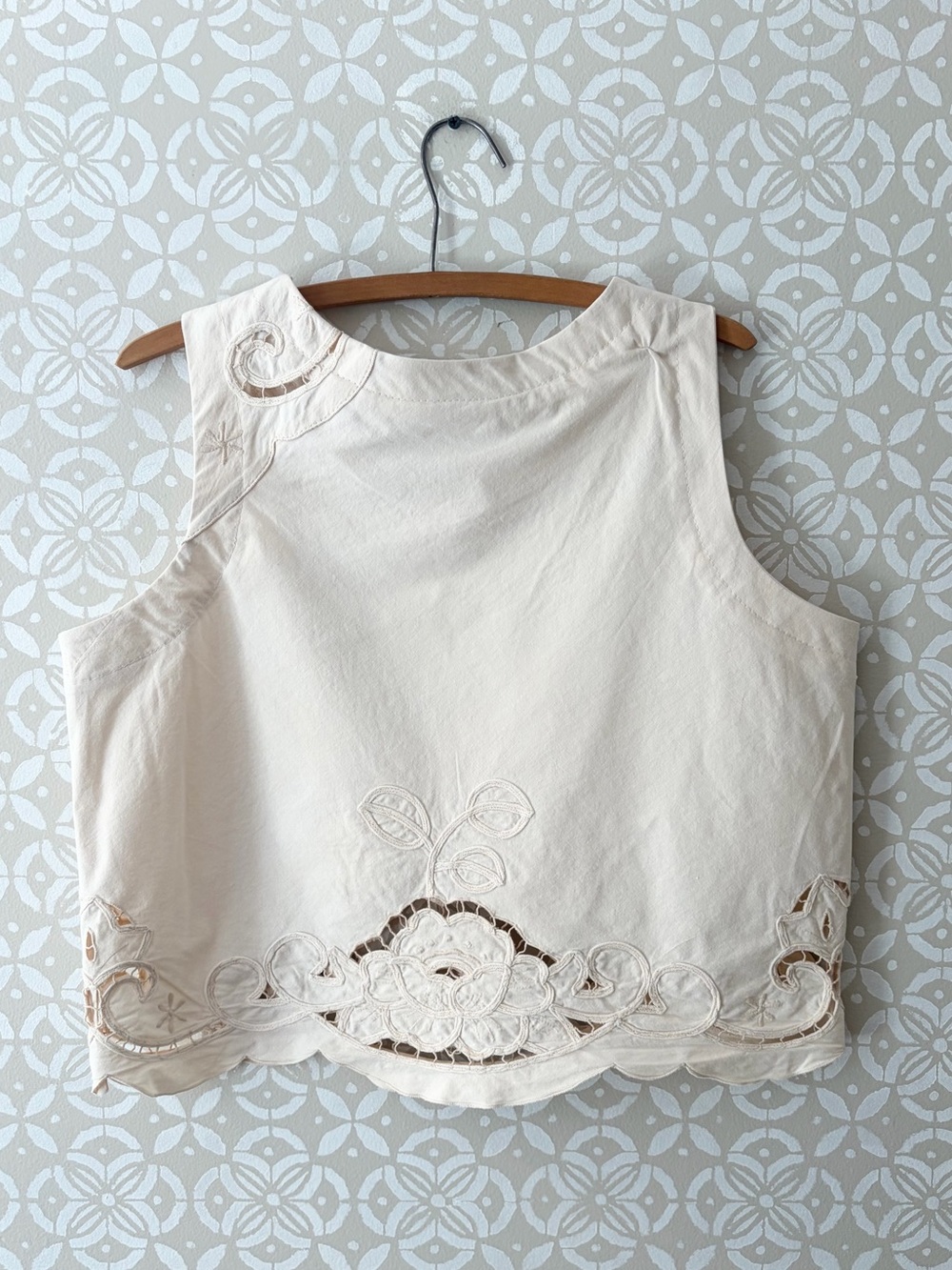 Womens Embroidered Sleeveless Crop Top - Cream - Picture 4 of 4